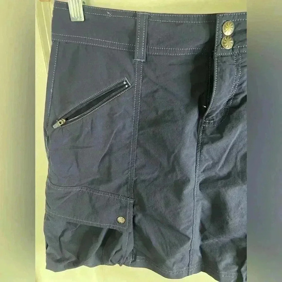 Athleta Women’s Navy Athletic Pocket Cargo Skort - Size 4T - Picture 2 of 4